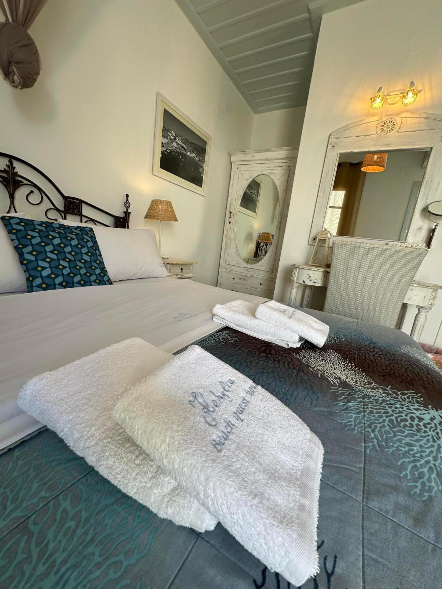 Kohylia Beach Guest House Platis Gialos  エクステリア 写真
