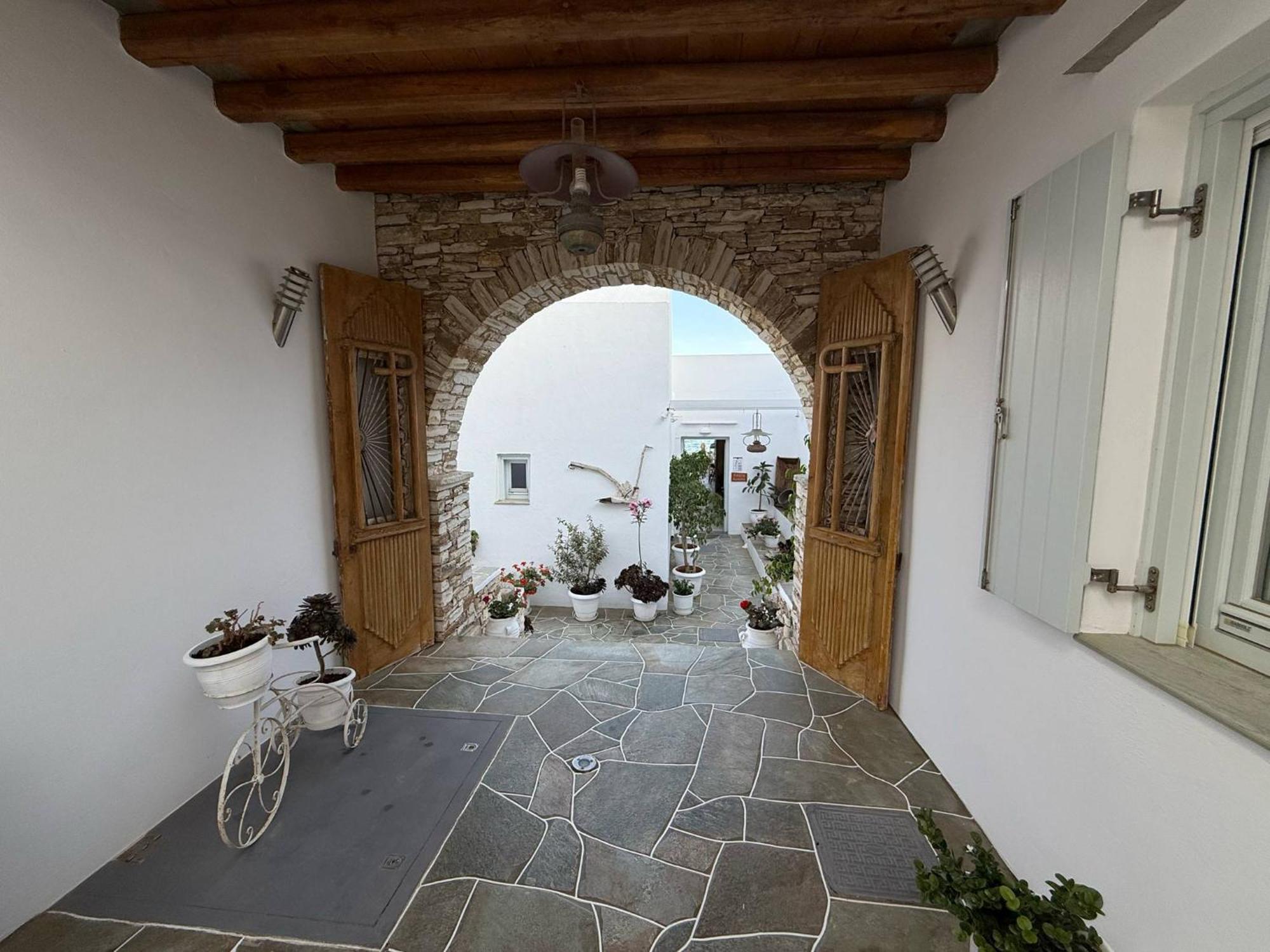 Kohylia Beach Guest House Platis Gialos  エクステリア 写真