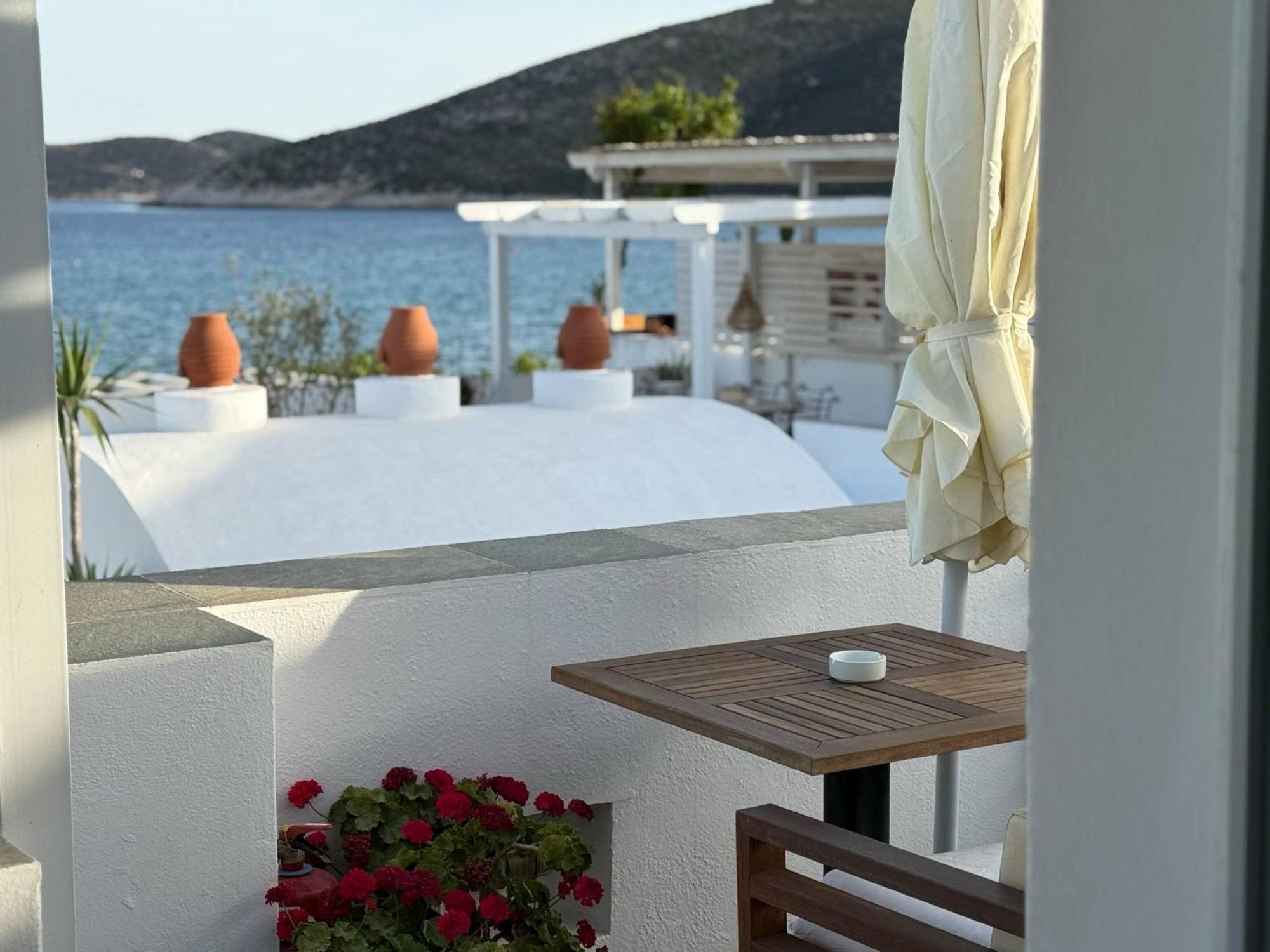 Kohylia Beach Guest House Platis Gialos  エクステリア 写真